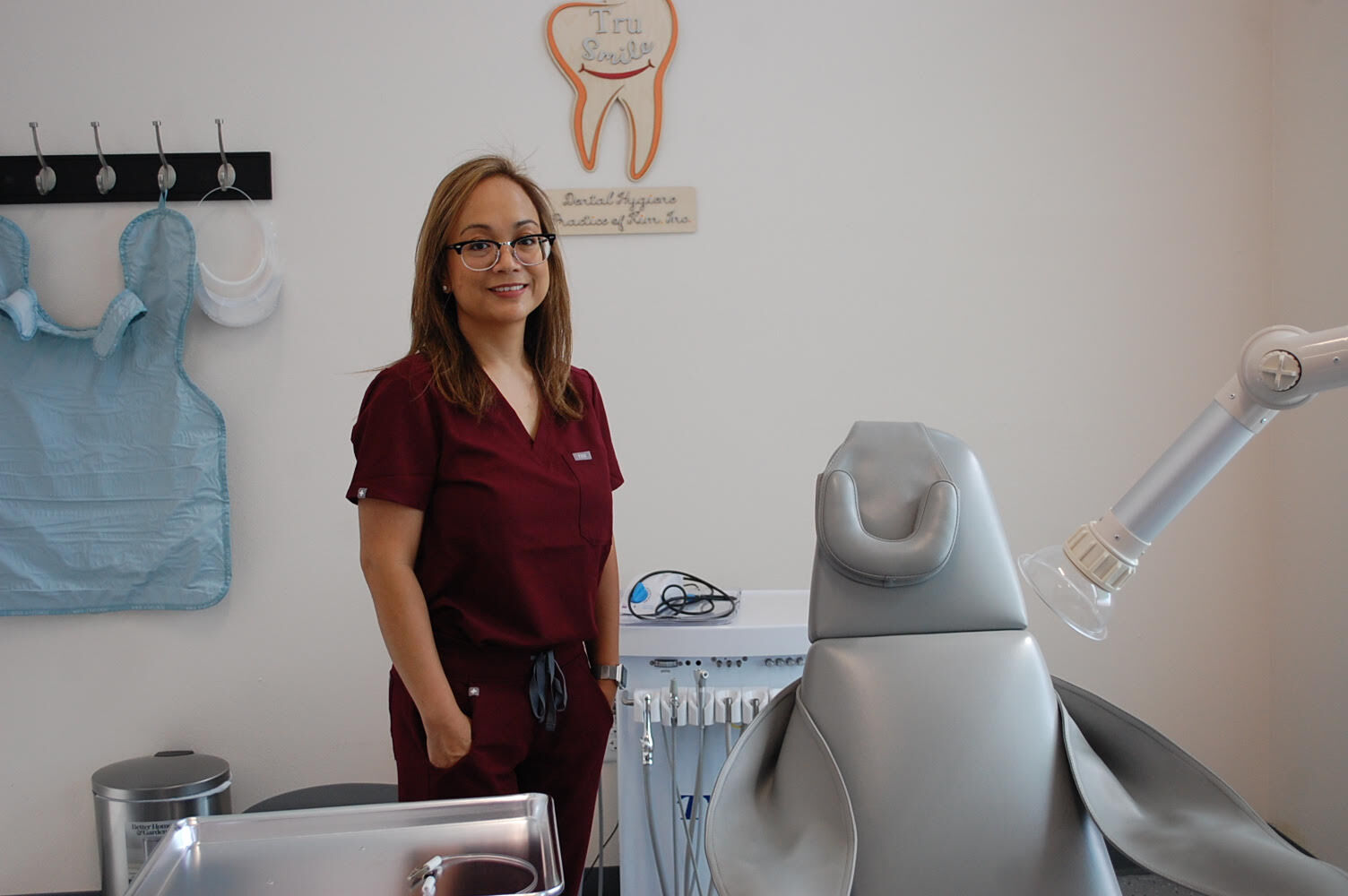 Dental hygienist